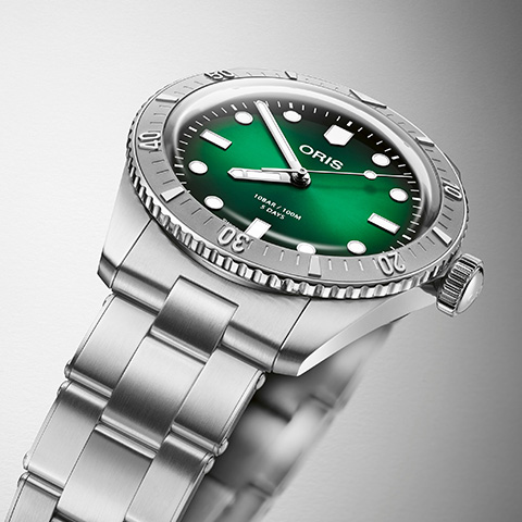 オリス(ORIS) 2024新作 森の中へダイブ。フォレストグリーンの