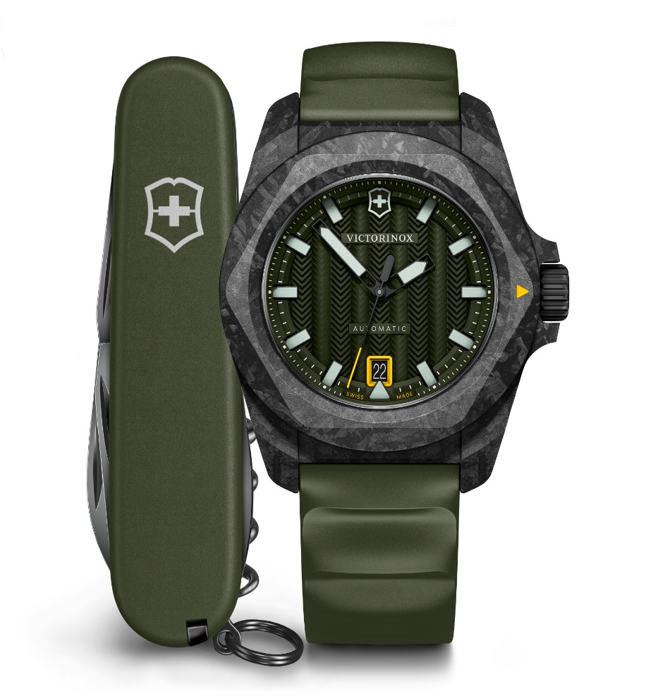 I.N.O.X. AUTOMATIC Carbon