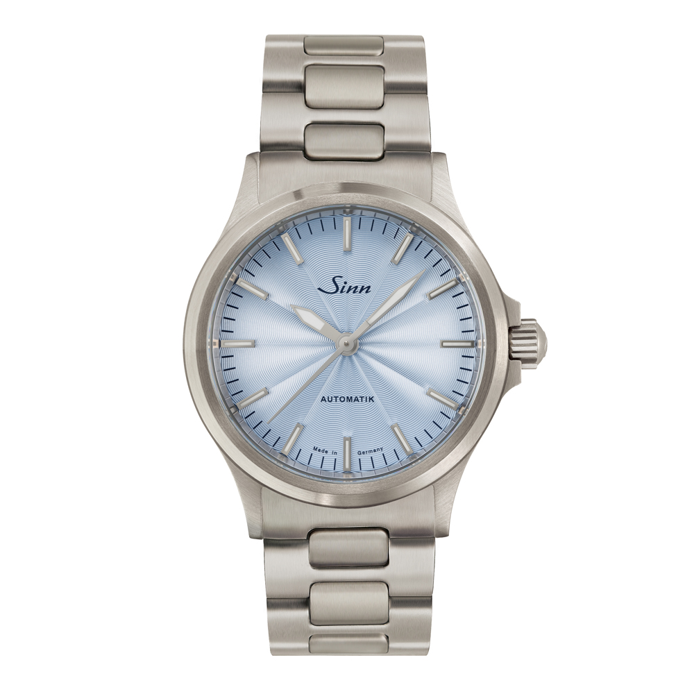 【世界限定300本】556 Ice Blue