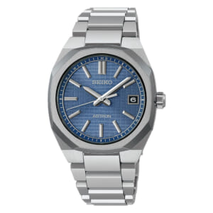 アストロン エドックス初のベゼルロック機能を搭載した『クロノオフショア 1 ベゼルロック クロノグラフ オートマティック』の画像