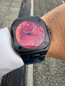 【再入荷】真っ赤に輝くダイヤルが美しい ベル&ロス BR-05 RED BLACK CERAMICの画像