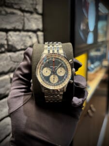 奇跡の再入荷を果たした日本限定のブライトリングナビタイマーをお見逃しなく！！の画像