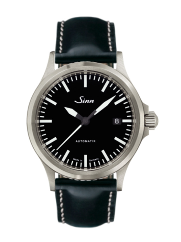 556 黒カウレザー白ステッチ