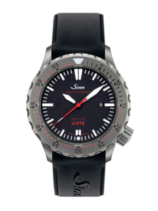 ジン A様にＧショックDIGITAL 6900 SERIES DW-6900HDS-7JF をご購入頂きました！の画像