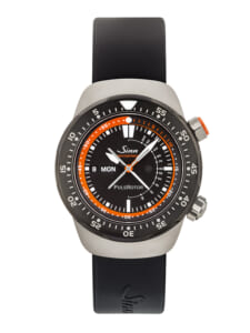 ジン A様にＧショックDIGITAL 6900 SERIES DW-6900HDS-7JF をご購入頂きました！の画像