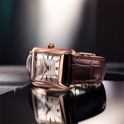 フレデリックコンスタント クラシックポインターデイト 自動巻き 59 FREDERIQUE CONSTANT（フレデリック・コンスタント）クラシック カレ